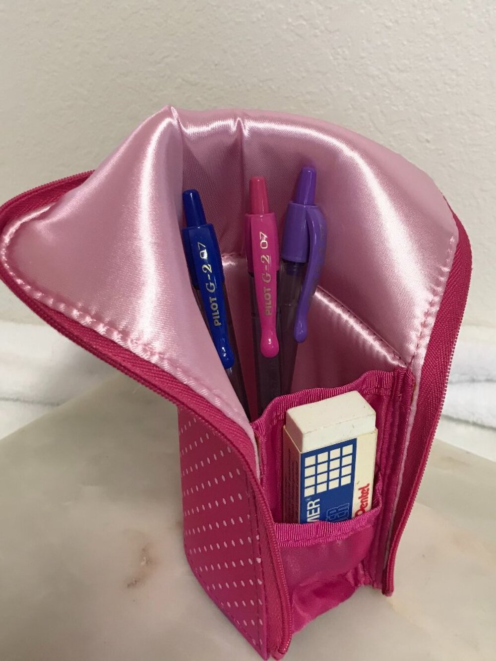 Kokuyo Neo Critz Pen Case Pen Stand Pink Polka Dot NWT